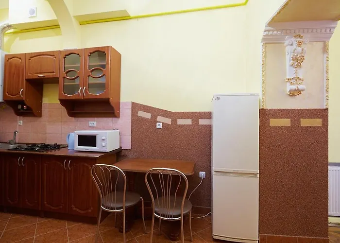 Apartamento 1 Bedroom On B. Khmelnytskogho - Centre Leópolis