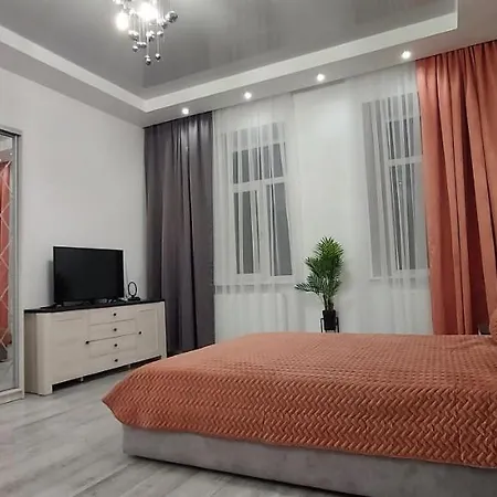 1 Bedroom On B. Khmelnytskogho - Centre Lvov